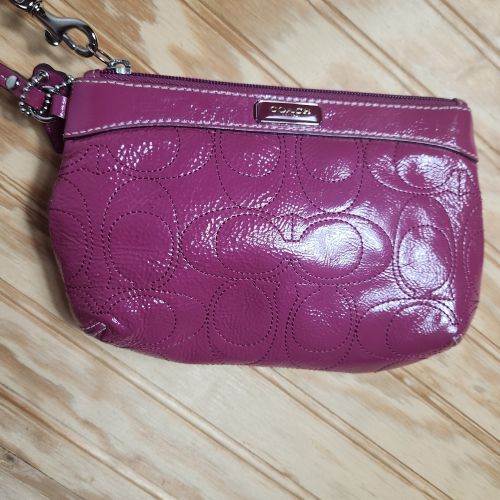 Coach Fusha Patent Leather Embossed Signature Wristlet